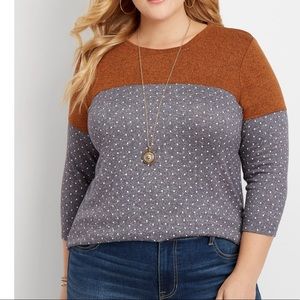 Maurice’s size 4 polka dot tee